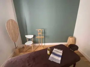 Vue 4 intérieur du cabinet de massage Paris 11